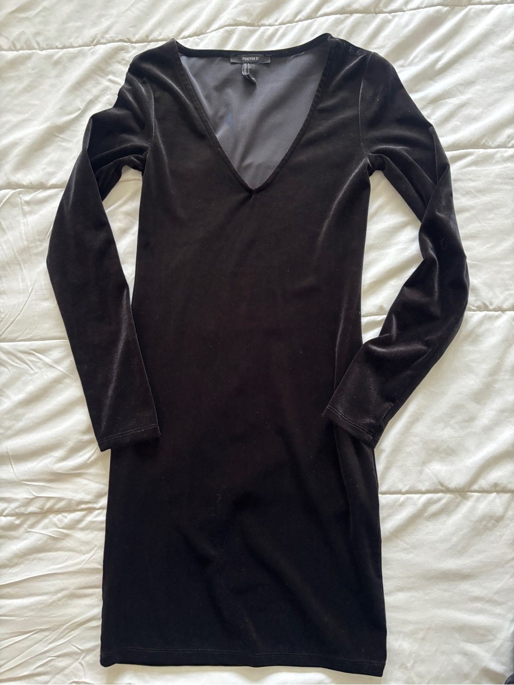 Forever 21 Black Velvet Long Sleeve V-Neck Dress